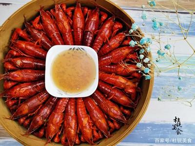 拒絕重調料，還原真滋味 品味原汁原味小龍蝦的清香真諦